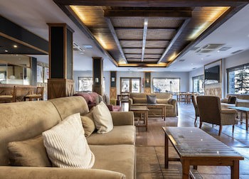 Tryp Vielha Baqueira(Formerly Sol Vielha)
