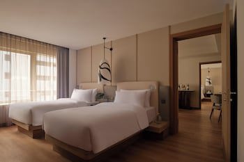 Amara Singapore