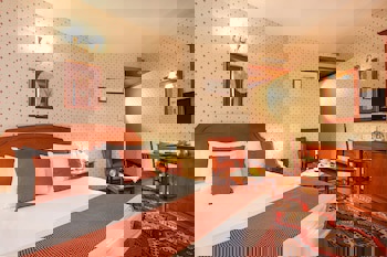 Erguvan Hotel - Special Class