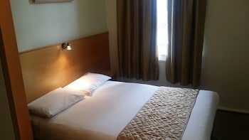 Arriva Hotel