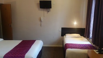 Arriva Hotel