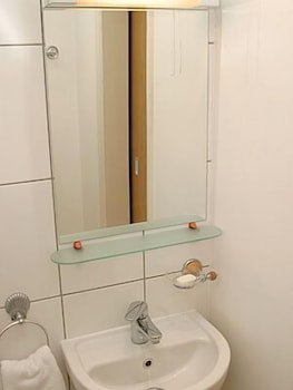 Arriva Hotel