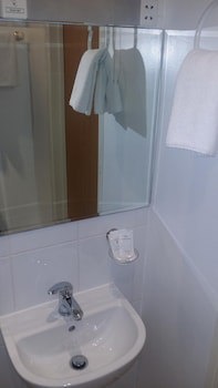 Arriva Hotel