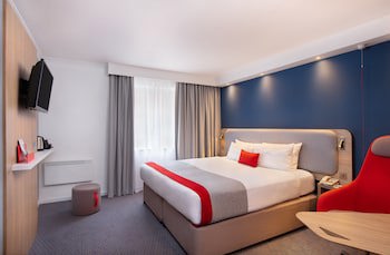 Holiday Inn Express Strathclyde Park M74 Jct 5