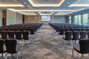 Crowne Plaza Hotel Marlow, An Ihg Hotel