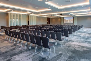 Crowne Plaza Hotel Marlow, An Ihg Hotel