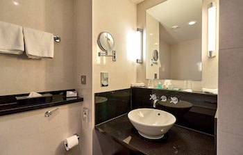 Crowne Plaza Hotel Marlow, An Ihg Hotel