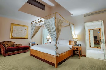 Hilton Alexandria Green Plaza