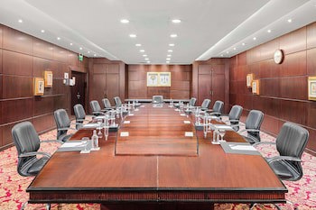 Hilton Alexandria Green Plaza