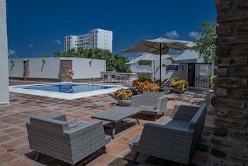 Hotel Suites Mexico Plaza Campestre