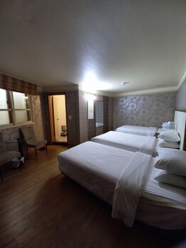 Dongdaemun Hotel