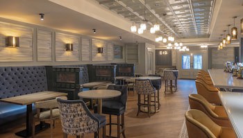 Bracken Court Hotel