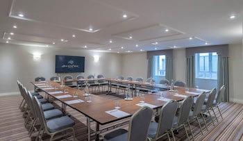 Bracken Court Hotel