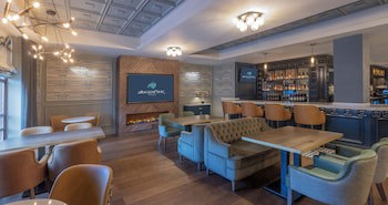 Bracken Court Hotel