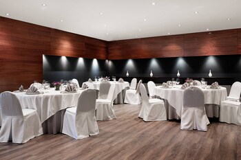 Ac Hotel A Coruna