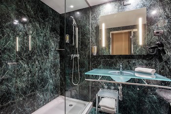 B&B Hotel Granada Estacion