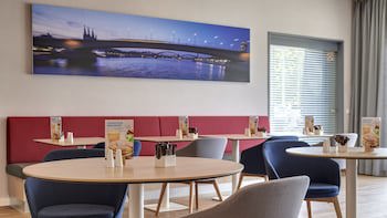 Holiday Inn Express Koln-Mulheim by IHG galeri fotoğrafı