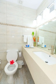 Sunset Shores Beach Hotel