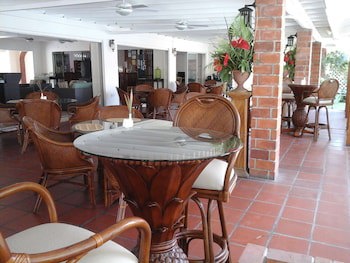 Sunset Shores Beach Hotel