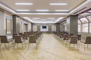 AC Hotel Genova by Marriott fotoğrafı