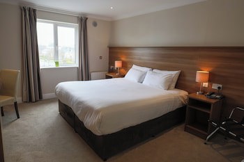 Riverside Hotel