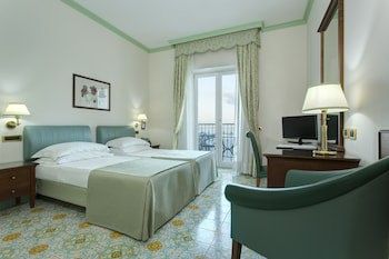 Lloyds Baia Hotel galeri fotoğrafı