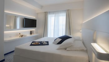 Lloyds Baia Hotel galeri fotoğrafı