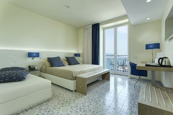 Lloyds Baia Hotel galeri fotoğrafı