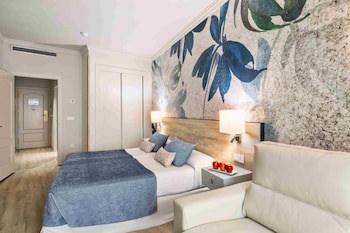 Salles Hotel Malaga Centro