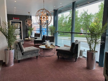 Quality Hotel Grand Royal