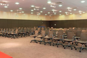 Ac Hotel Palacio De Santa Ana By Marriott