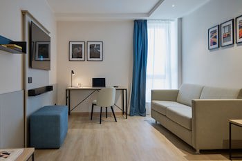 RMH Modena Raffaello galeri fotoğrafı