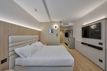 RMH Modena Raffaello galeri fotoğrafı