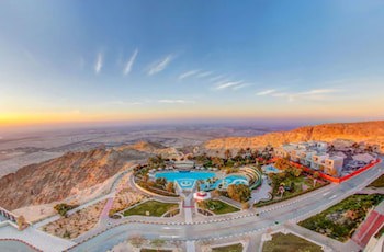 Mercure Grand Jebel Hafeet Al Ain Hotel