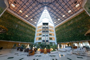 Mercure Grand Jebel Hafeet Al Ain Hotel