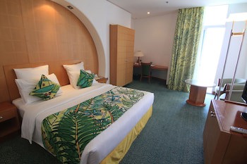 Mercure Grand Jebel Hafeet Al Ain Hotel