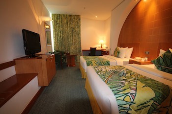 Mercure Grand Jebel Hafeet Al Ain Hotel