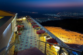 Mercure Grand Jebel Hafeet Al Ain Hotel