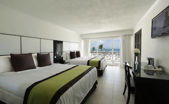 Viva Fortuna Beach By Wyndham, A Trademark All Inclusive