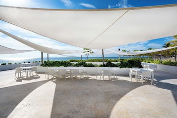 Viva Fortuna Beach By Wyndham, A Trademark All Inclusive