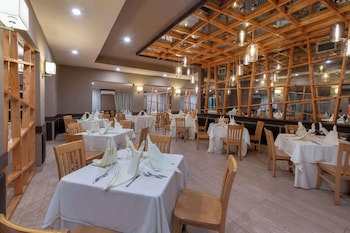 Viva Fortuna Beach By Wyndham, A Trademark All Inclusive