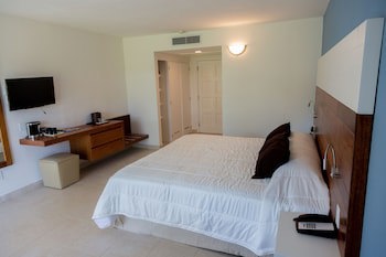 Viva Fortuna Beach By Wyndham, A Trademark All Inclusive