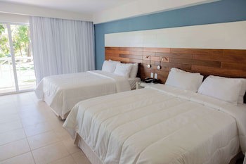 Viva Fortuna Beach By Wyndham, A Trademark All Inclusive