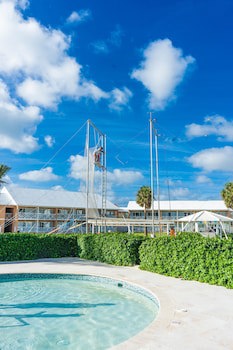 Viva Fortuna Beach By Wyndham, A Trademark All Inclusive
