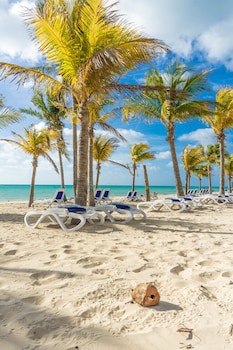 Viva Fortuna Beach By Wyndham, A Trademark All Inclusive