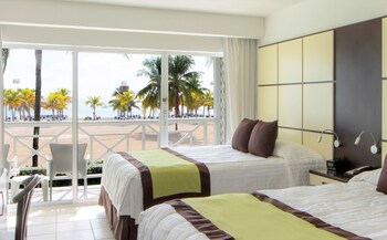 Viva Fortuna Beach By Wyndham, A Trademark All Inclusive
