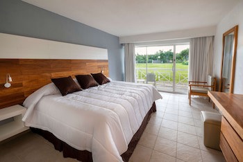 Viva Fortuna Beach By Wyndham, A Trademark All Inclusive