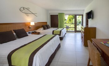 Viva Fortuna Beach By Wyndham, A Trademark All Inclusive