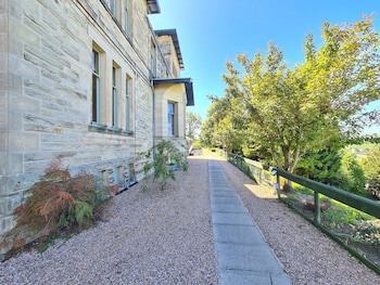 Mansfield House Hotel