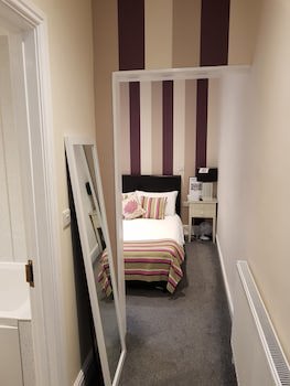Harry's Hotel